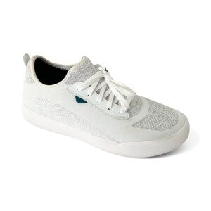 Vessi Weekend Sneakers Size 9